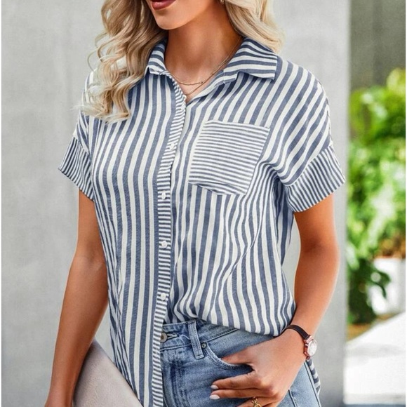 New striped short sleeve button down top - Picture 2 of 4